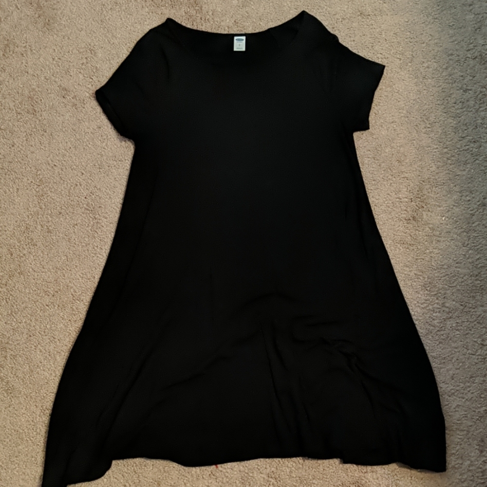 Flowy black dress